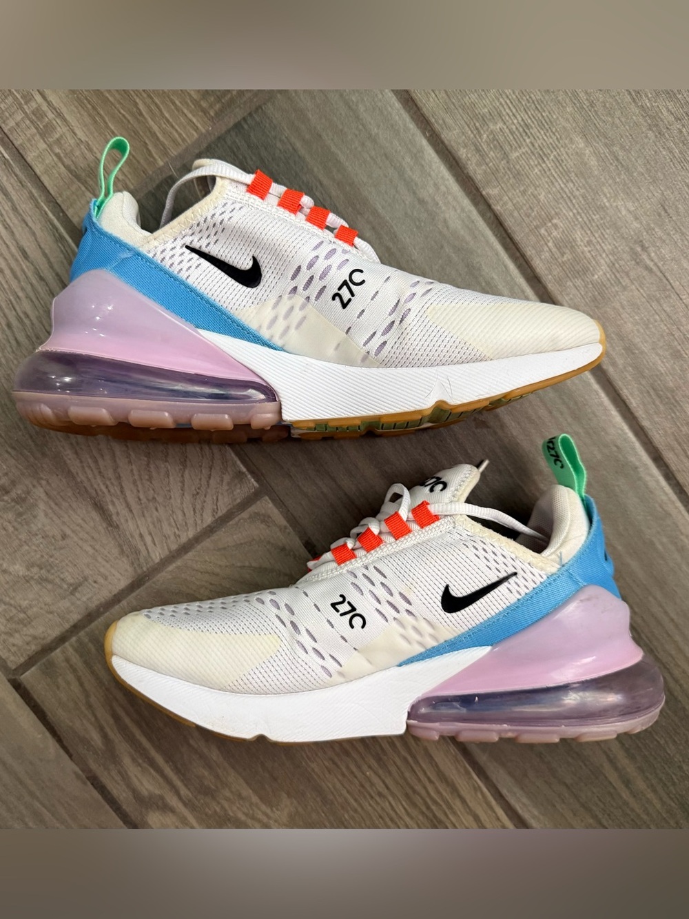 Nike Air Max 270 - Picture 4 of 10